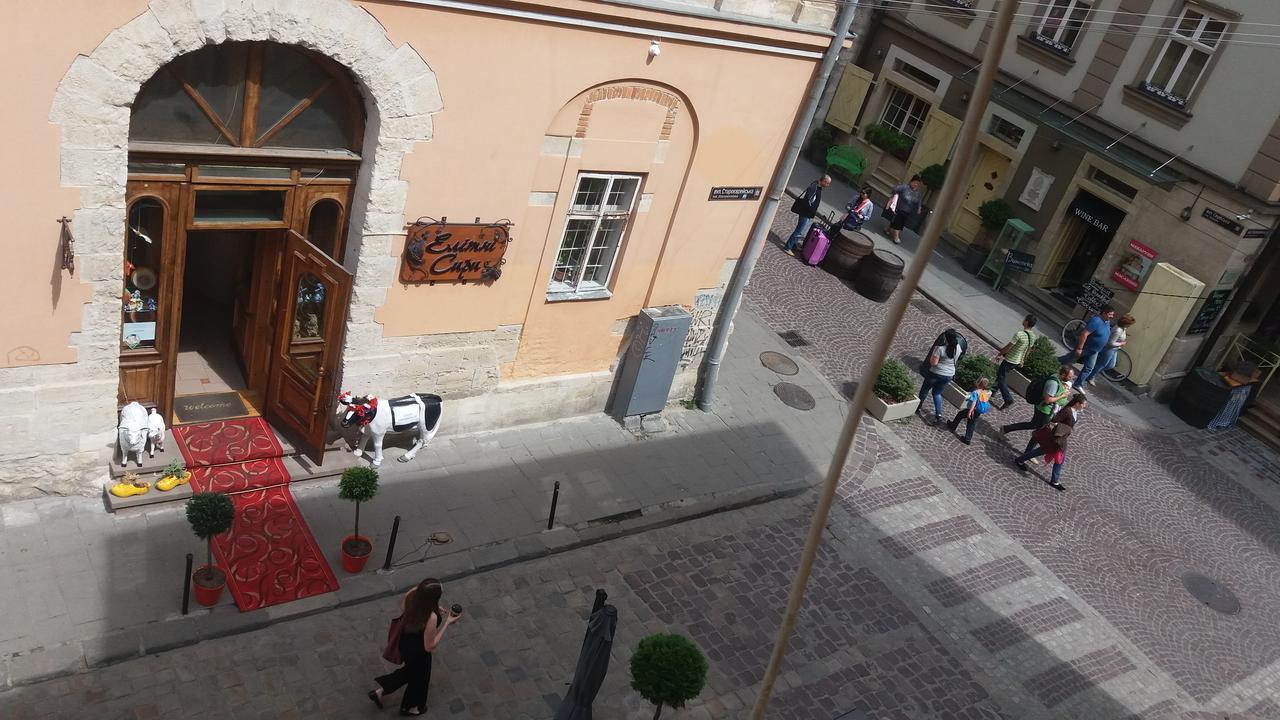 Apartment on Staroievreiska Lviv Buitenkant foto