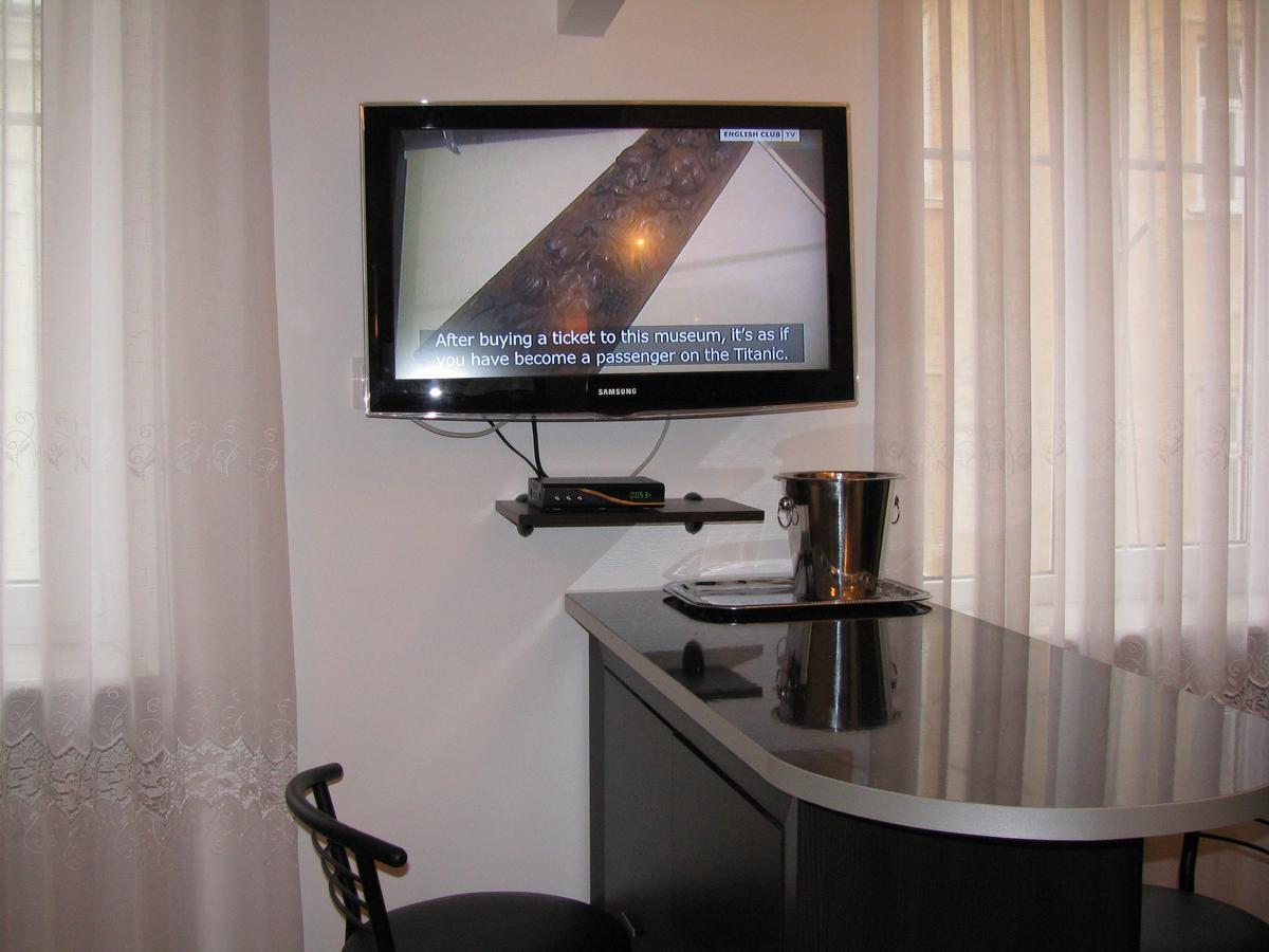 Apartment on Staroievreiska Lviv Buitenkant foto