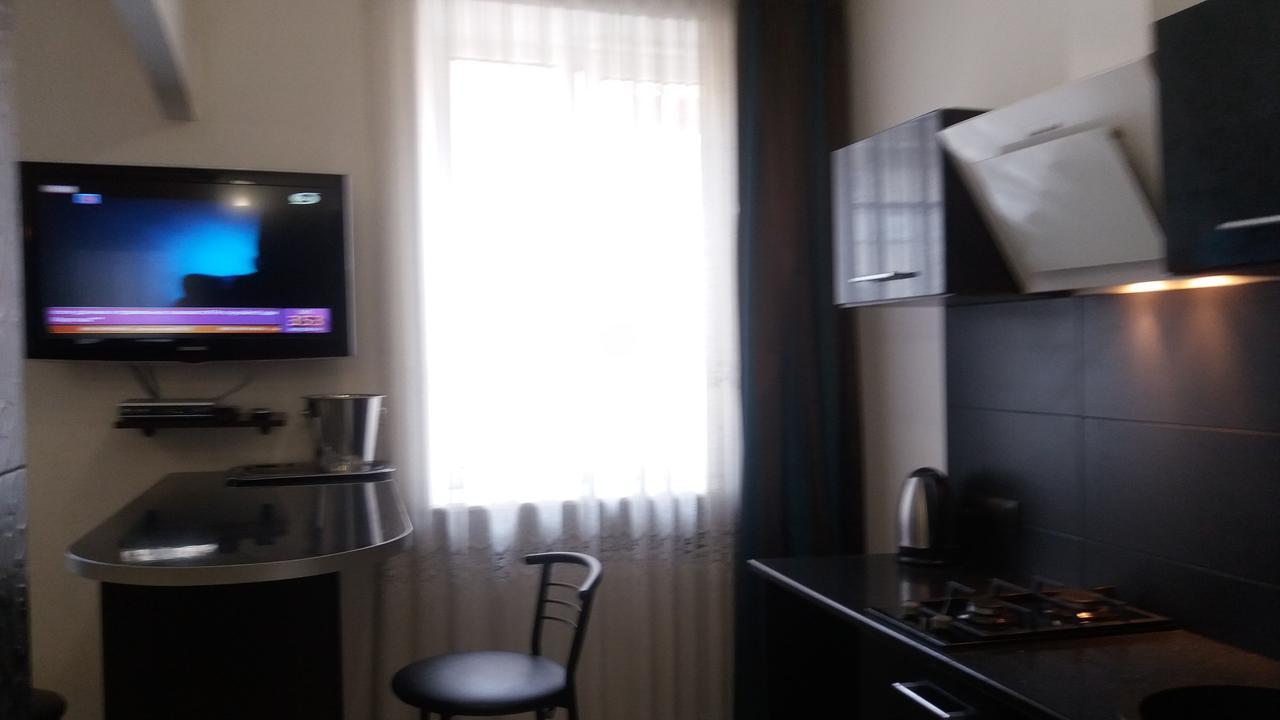 Apartment on Staroievreiska Lviv Buitenkant foto
