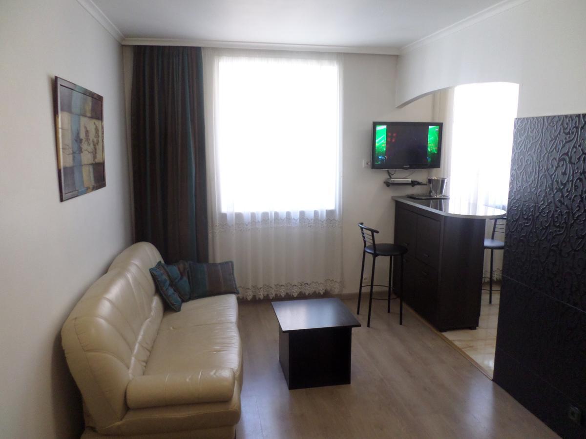 Apartment on Staroievreiska Lviv Buitenkant foto